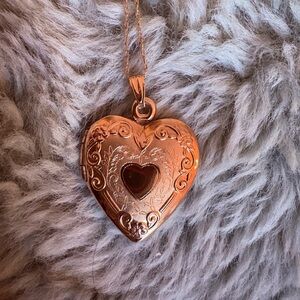 Gold Heart solid 10k yellow gold Locket necklace.